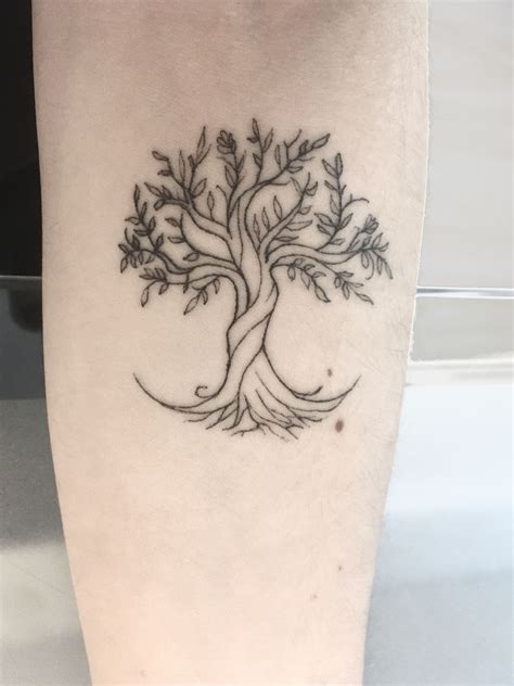 tree tattoos for women|minimalist simple tree tattoo.